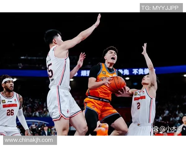 上海排球队逆袭之路洲际杯特别报道展现拼搏精神与团队力量 上海排球队逆袭之路洲际杯特别报道展现拼搏精神与团队力量