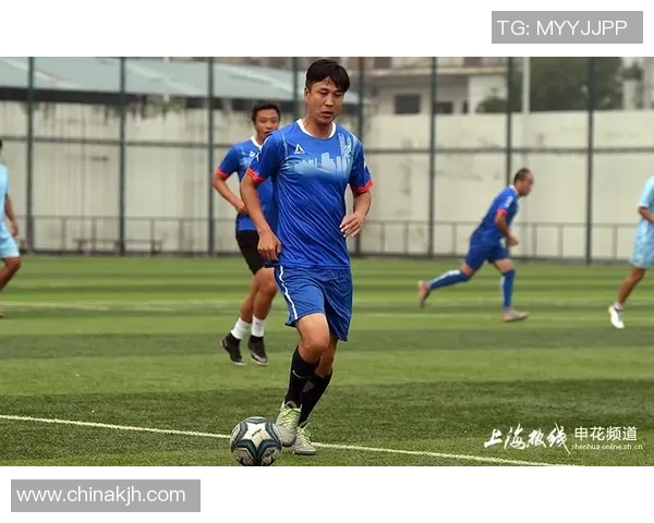 足球明星祁宏的职业生涯与成就全解析 足球明星祁宏的职业生涯与成就全解析