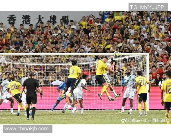 足球巨星眼中的中国功夫足球魅力与精神探讨 足球巨星眼中的中国功夫足球魅力与精神探讨