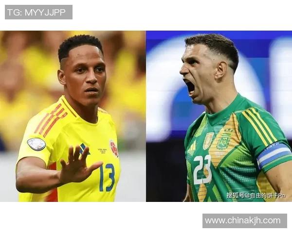 足球明星在逆境中展现坚韧与遗憾的背影与心声