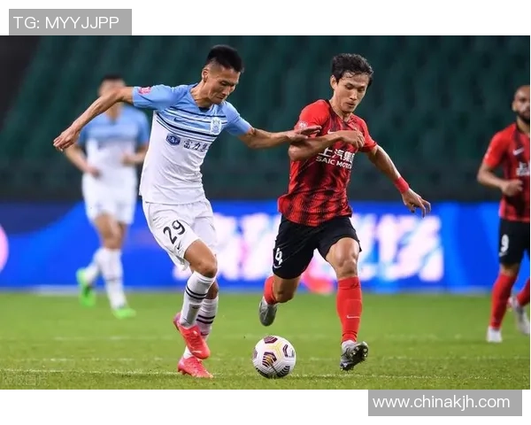 重庆足球队与深圳足球队赛后复盘总结比赛经验与教训分析 重庆足球队与深圳足球队赛后复盘总结比赛经验与教训分析