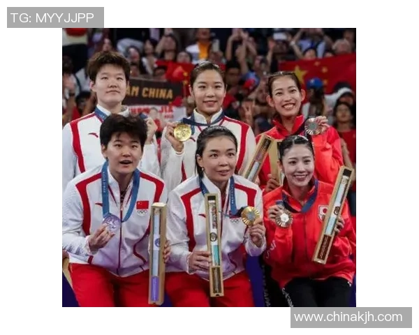 重庆羽毛球队与杭州羽毛球队赛后复盘分析灵活性表现与战术运用 重庆羽毛球队与杭州羽毛球队赛后复盘分析灵活性表现与战术运用