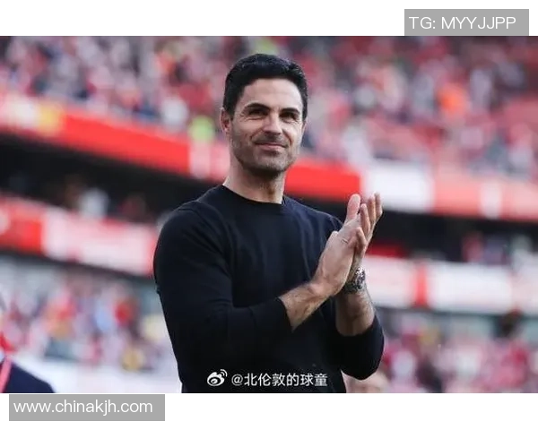 足球明星假期生活揭秘他们如何放松身心与家人朋友共度美好时光